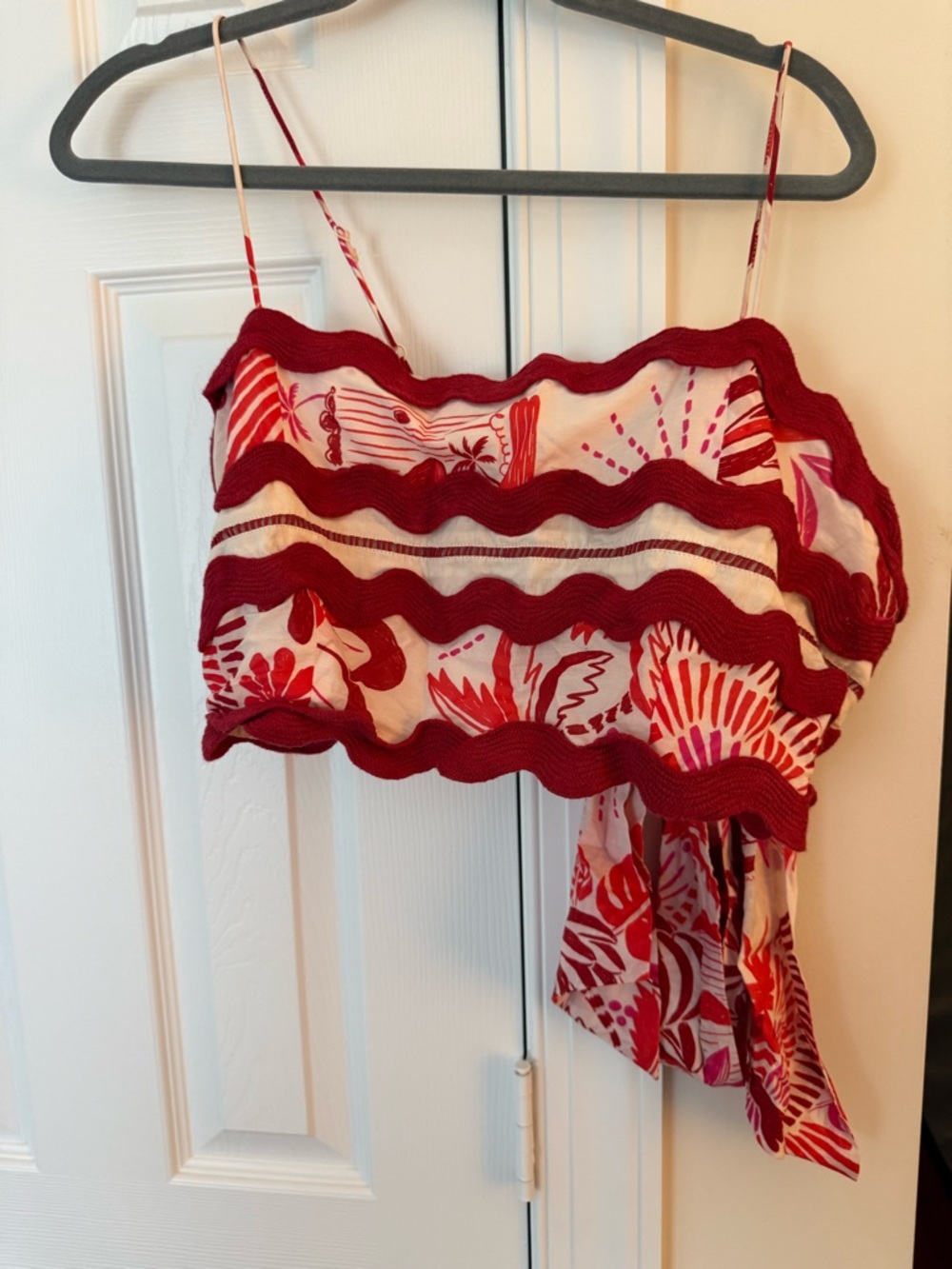 FARM Rio SET Red and Cream Tiered Circle Skirt with matching top - Picture 4 of 7